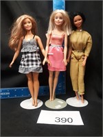 1966 Barbie & 2015 Barbie (Stand Not Included)