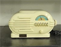 Vintage Crosley Radio