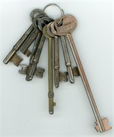 Misc Lot Cabinet & Door Keys