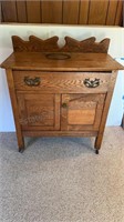 Vintage Oak Wash Stand 29” x 15” x 33” H Note: