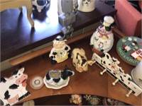 Holstein Cookie Jar & Decor in Group