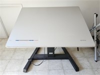 CalComp Drawing Board III Power Lift Table