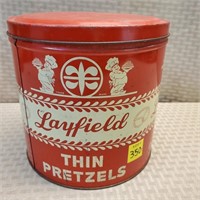 Layfield Thin Pretzel Tin