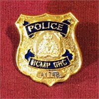 RCMP GRC Police Pin (Vintage)
