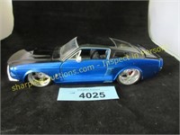 1967 Shelby GT 500 die cast 1/24 scale car