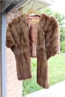 Vintage Ladies Brown Mink Pelt Fur Coat