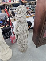 36in tall heavy oriental statue