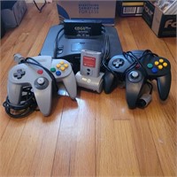 Nintendo 64 & 2 controllers