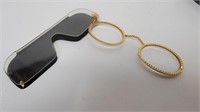Reading Glasses With Cover