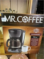 Like new Mr. coffee, 12 cup coffee pot