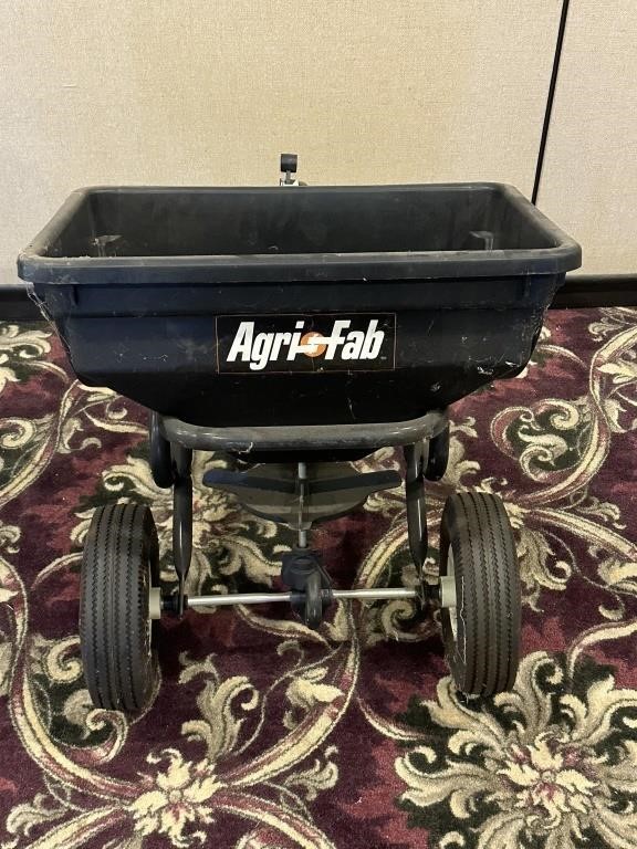 Agri Fab Tow Spreader