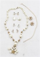 Pearl & Faux Pearl Jewelry Lot