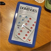 Dominoes New in Tin