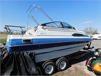 1986 WHITE BAY LINER BOAT AND TRAILER