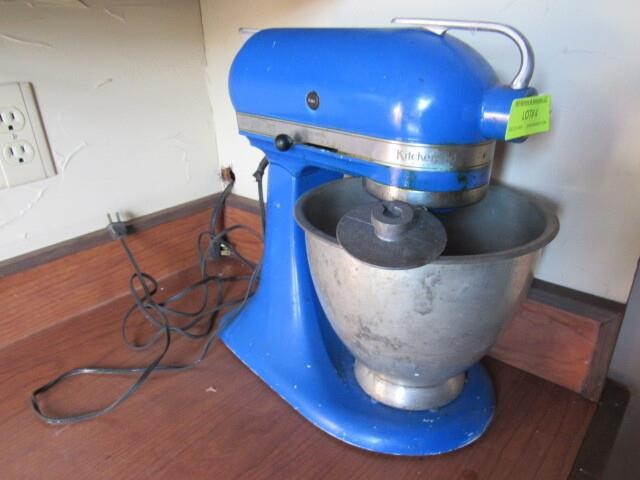 Sold at Auction: Kitchenaid Cobalt Blue Stand Mixer