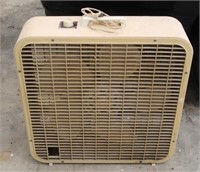 Lakewood 3 Speed Box Fan