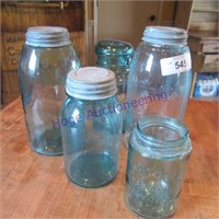 5 BLUE CANNING JARS- 3 W/ZINC LIDS