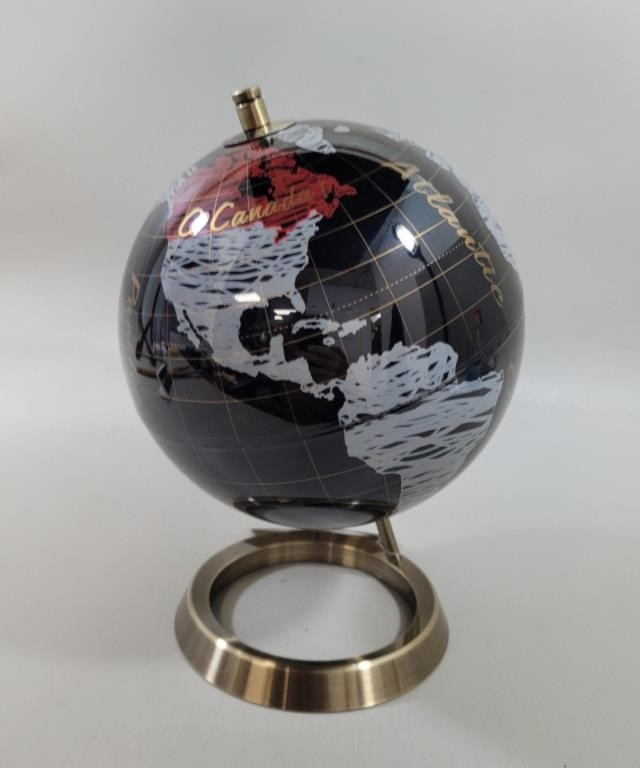 O Canada World Globe