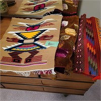 B211 Astec Wall hanging + 2 colorful table runners