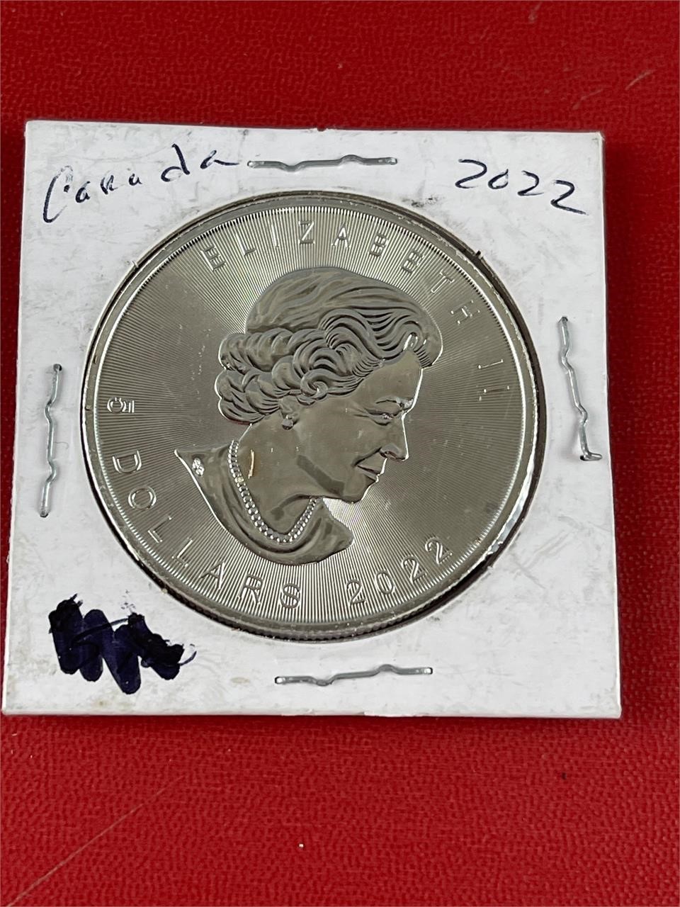 2022 SILVER CANADIAN MAPLE LEAF COIN
