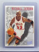 Michael Jordan 1996 Fleer Ultra Insert