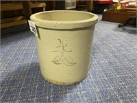 4 GALLON MINNESOTA STONEWARE CROCK