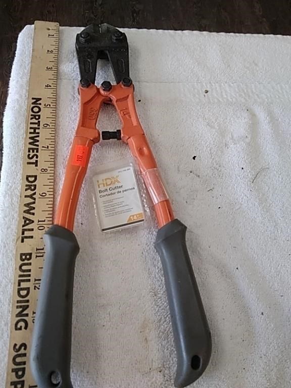 HDX bolt cutter