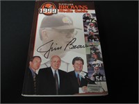 JIM BROWN SIGNED 1999 MEDIA GUIDE BROWNS COA