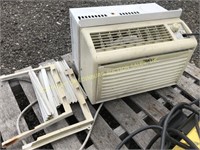 HAIER WINDOW A/C UNIT