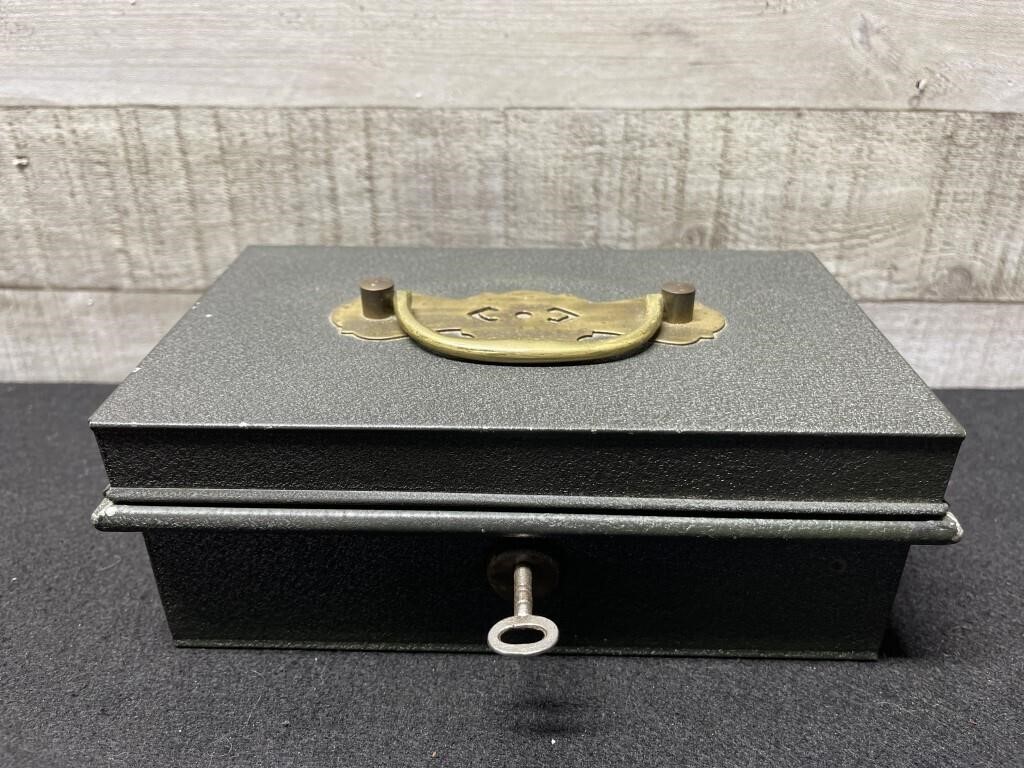 Vintage Victa Series Cash Box With Key 8.5" Long