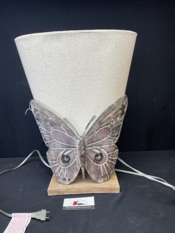 Butterfly lamp