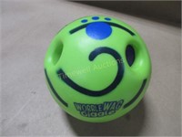 Dog toy - Wobble Wag Giggle Ball