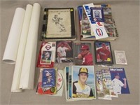 GRAB BOX OF SPORTS COLLECTIBLES, ETC.: