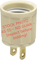 Leviton 10ct Outlet To Socket Adapter