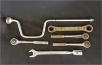 Vtg Handle Socket Wrench, Ratches & misc