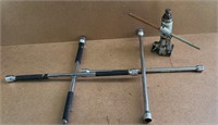 1/2 Ton Bottle Jack & Tire Wrenches