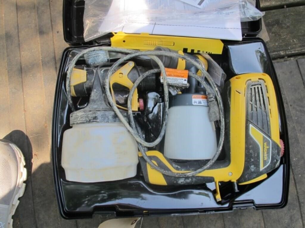 WAGNER POWER SPRAYER IN BOX