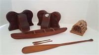 CARVED CANOE + MINI PADDLE + LOBSTER TRAP +