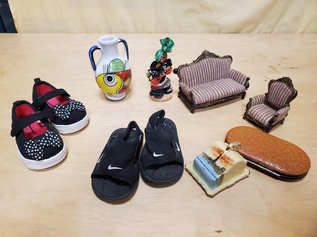 Fun Lot Children's Shoes NIke Sandals and more