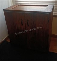 Wooden Cabinet 31x32x21