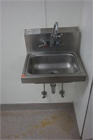 Advance Tabco Stainless Steel Hand Sink