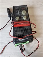 Realistic 40 channel emergency transceiver