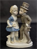 Vintage Kissing Kids by Lippelsdorf