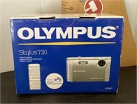 Olympus Stylus 730 digital camera