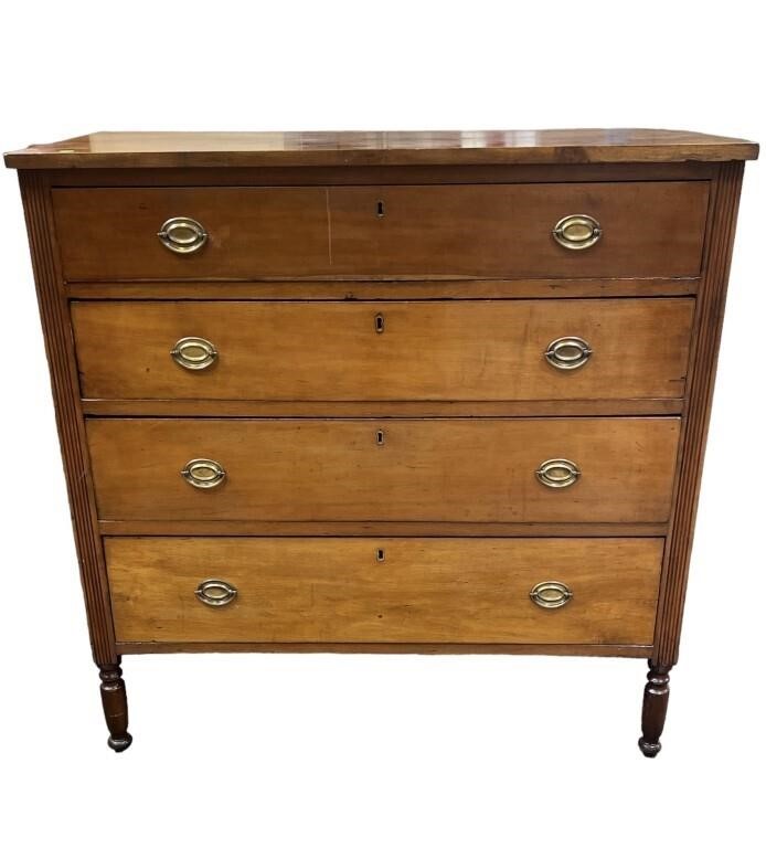 Kentucky Cherry Chest, 4 Drawers with Reeded