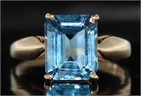 14kt Gold Emerald Cut 3.00 ct Blue Topaz Ring