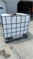 Used 250 Gallon Water Tank With Frame