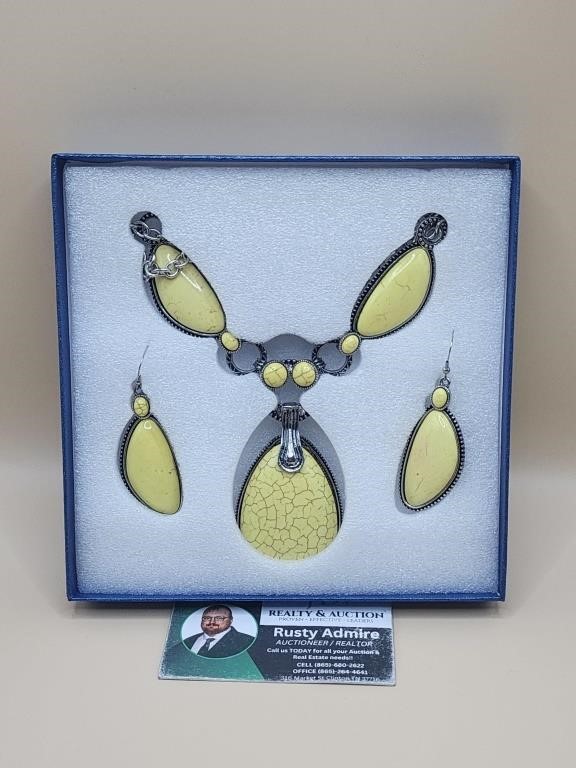 Large Yellow New Necklace Set