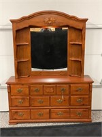 8 DRAWER DRESSER WITH MIRROR