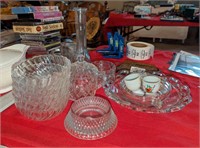 Assorted glass bowls, egg cups, etc